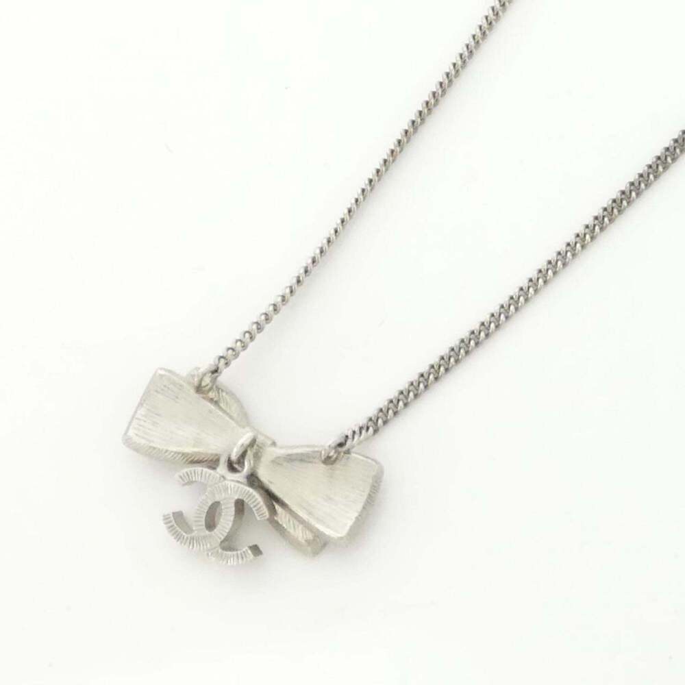 CHANEL Black Necklace - Picture 3 of 6